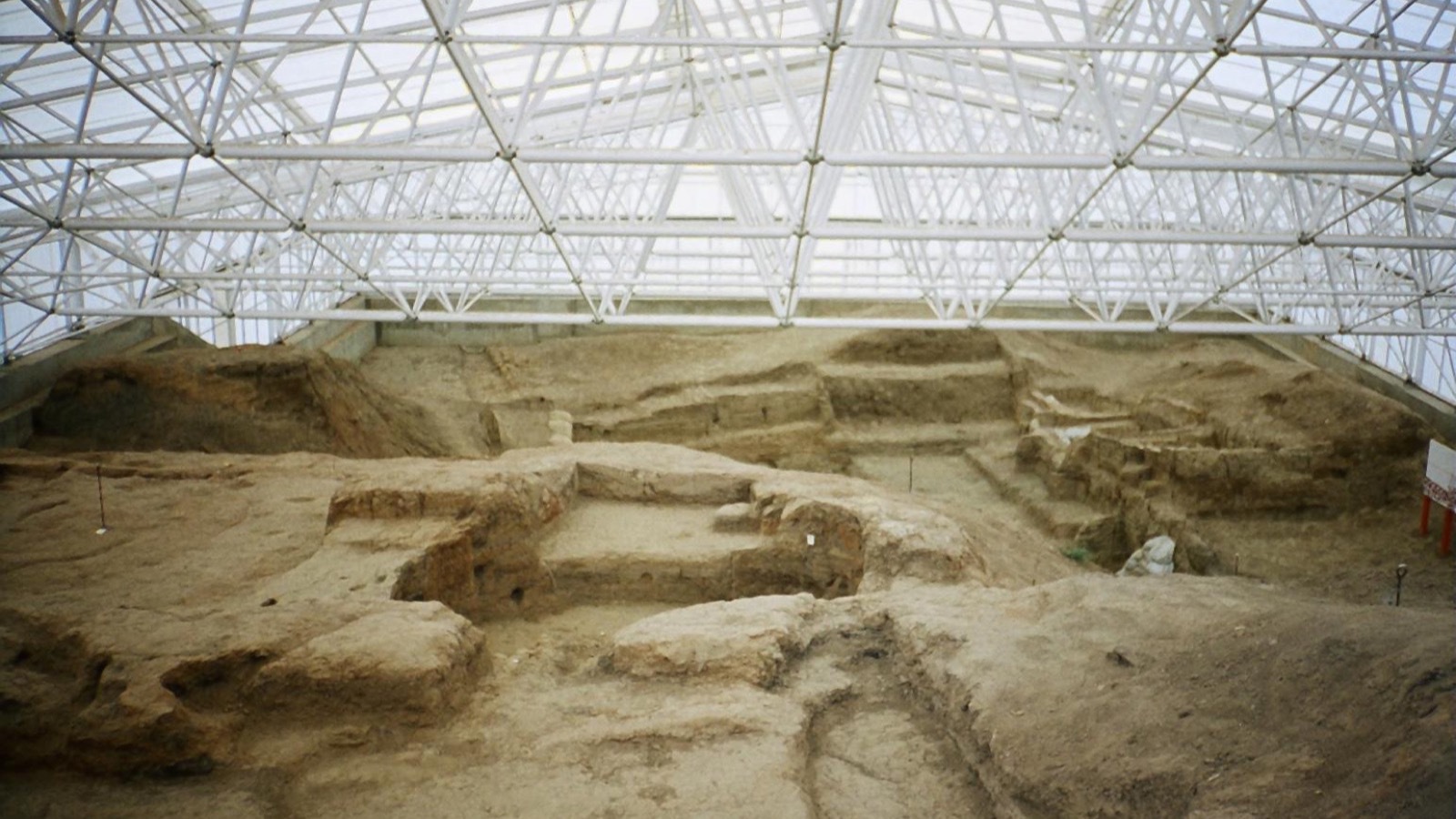 Çatalhöyük — Bitişik kerpiç evler