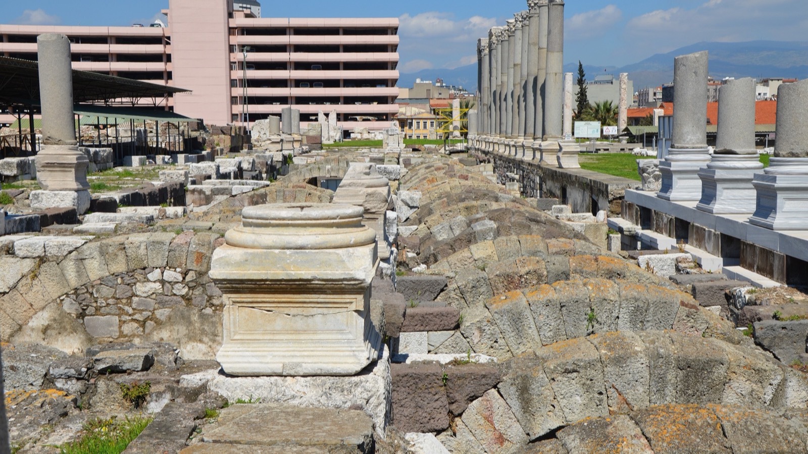 Smyrna — Agora