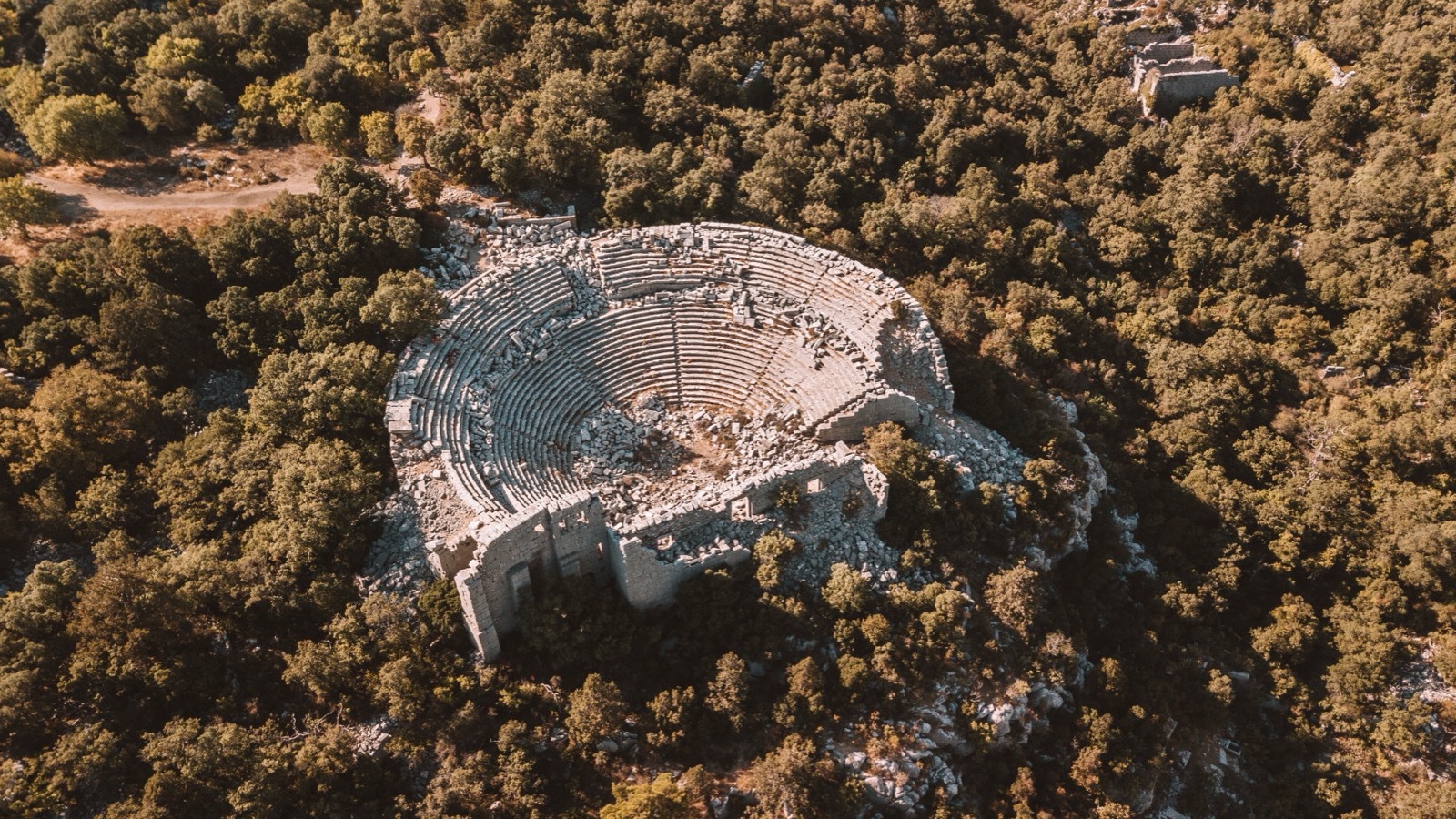 Termessos — Tiyatro